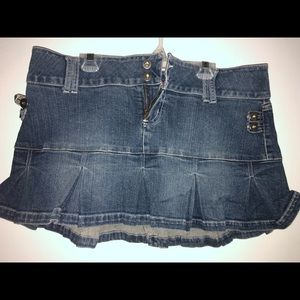 Guess pleated jean mini skirt